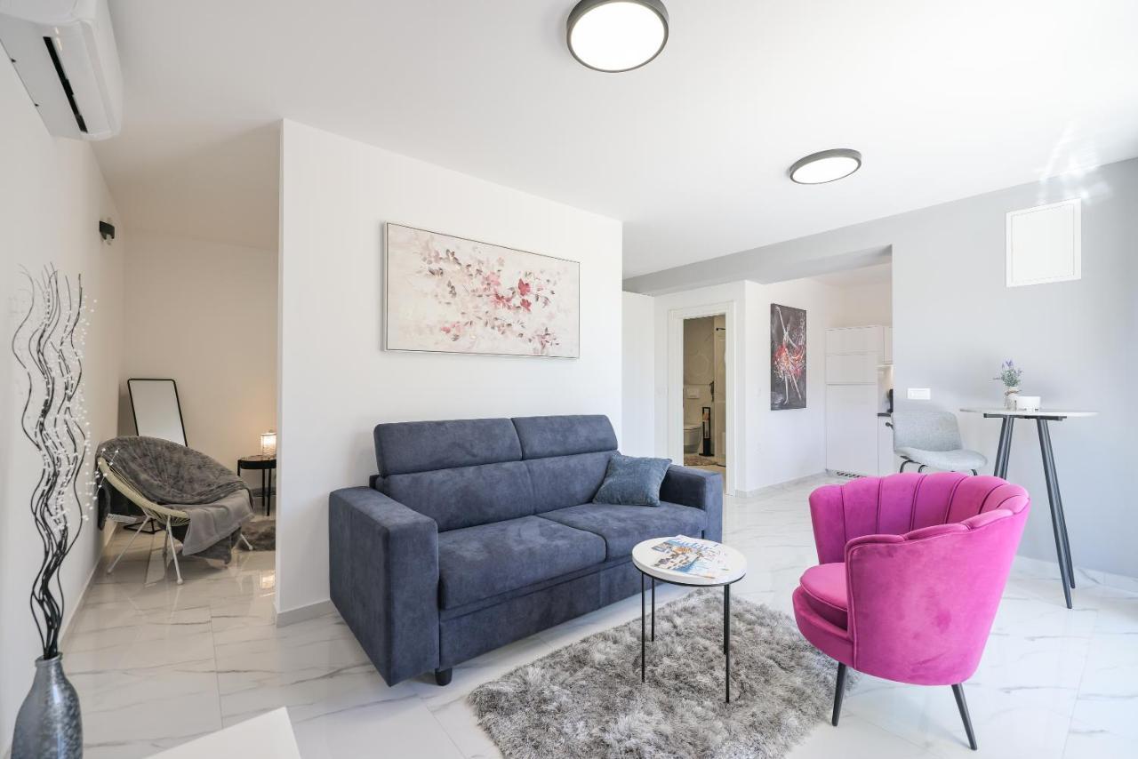Studio Apartman Natale ザダル エクステリア 写真