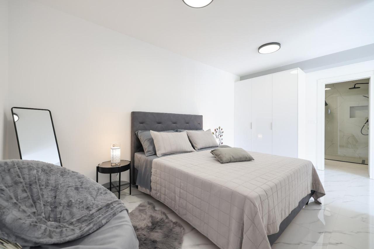 Studio Apartman Natale ザダル エクステリア 写真